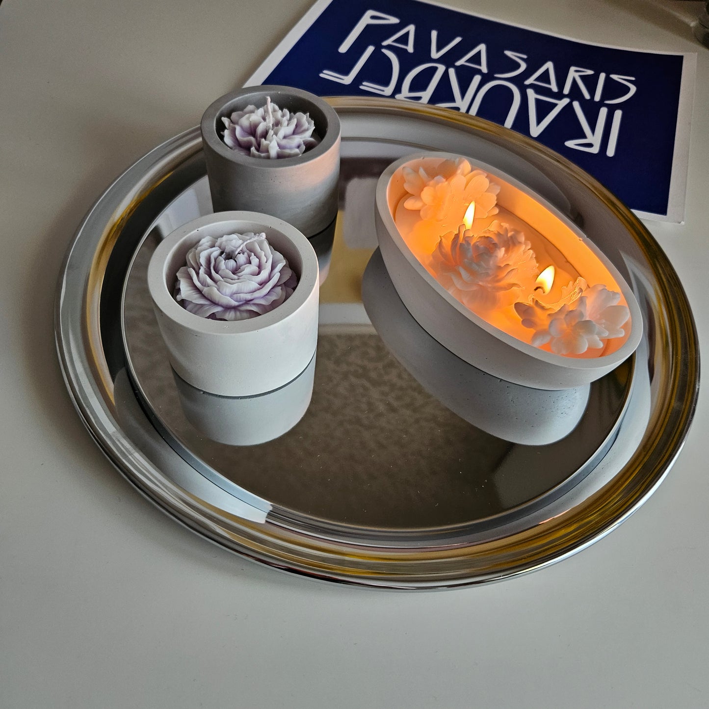 Boat - shaped candle