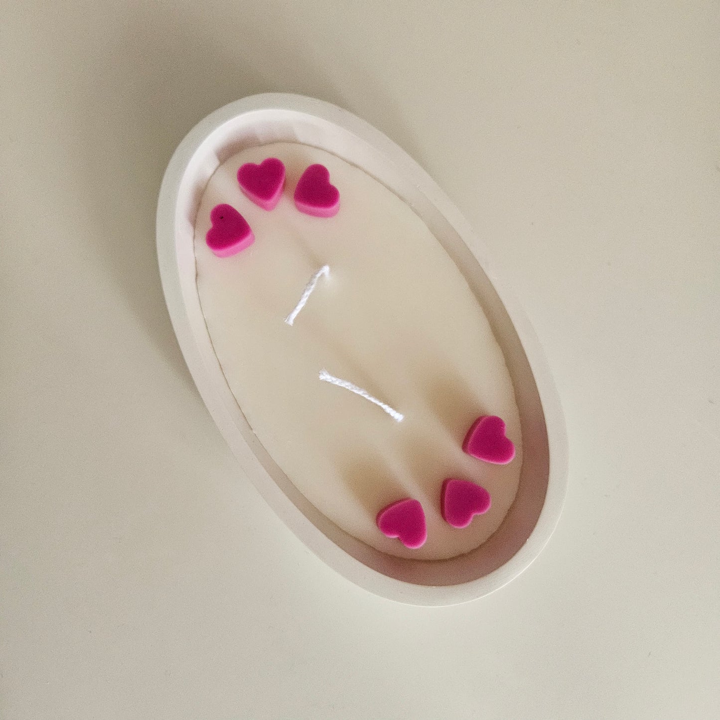 Boat - shaped HEART candle