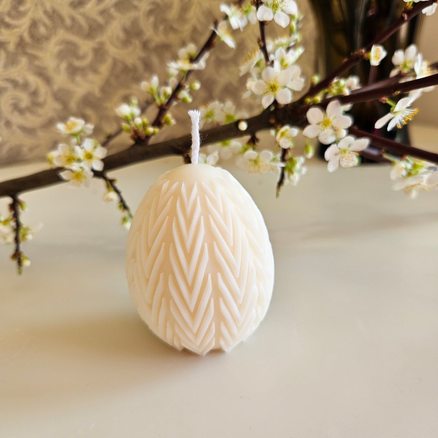 ZigZag egg candle