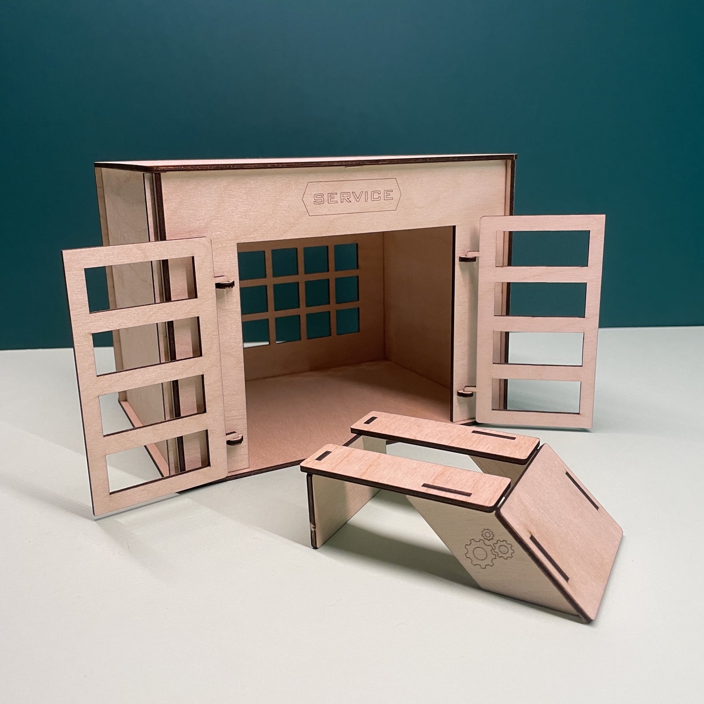 Gas station / Car service