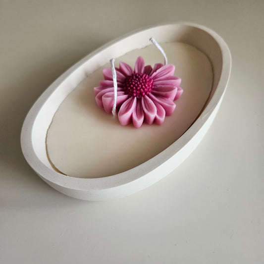 Boat - shaped DAISY candle